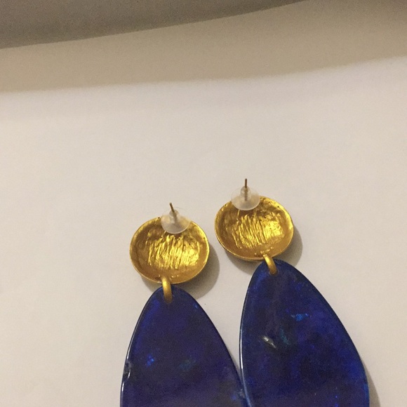 Beautiful fashion earrings - Picture 3 of 7